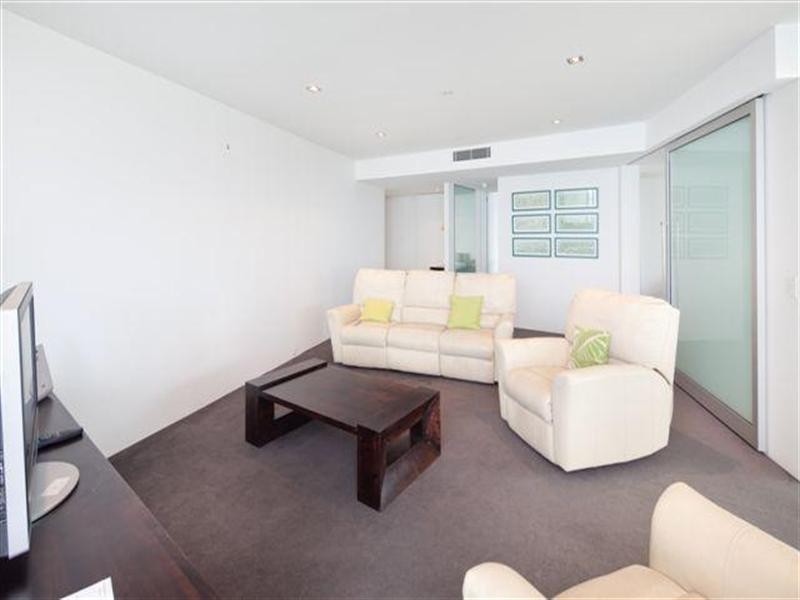 9 Hamilton Avenue – Q1, Surfers Paradise QLD 4217