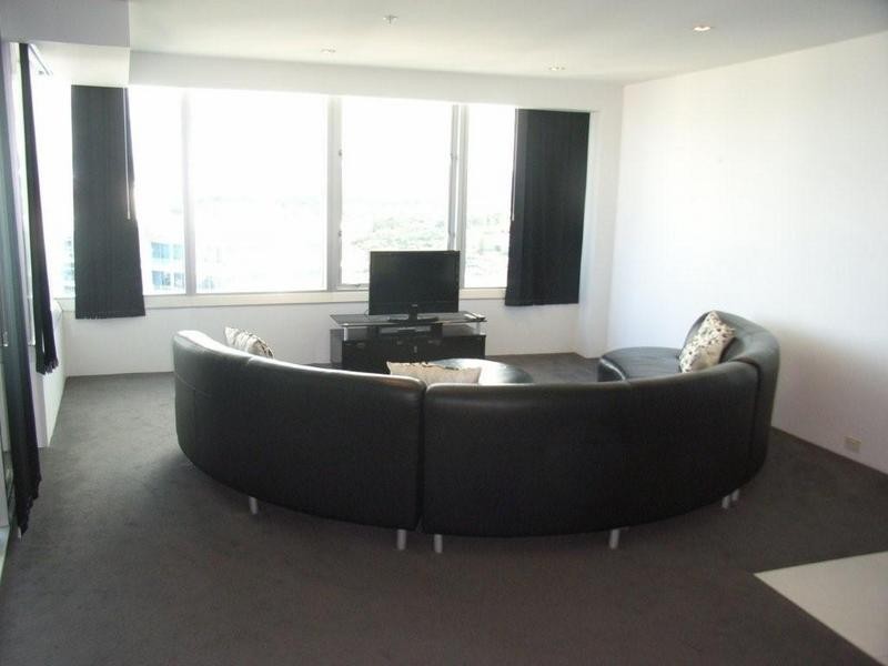 9 Hamilton Avenue – Q1, Surfers Paradise QLD 4217