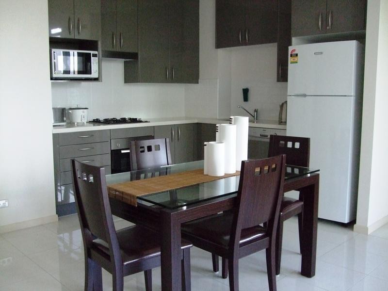 18 Cypress Avenue, Surfers Paradise QLD 4217