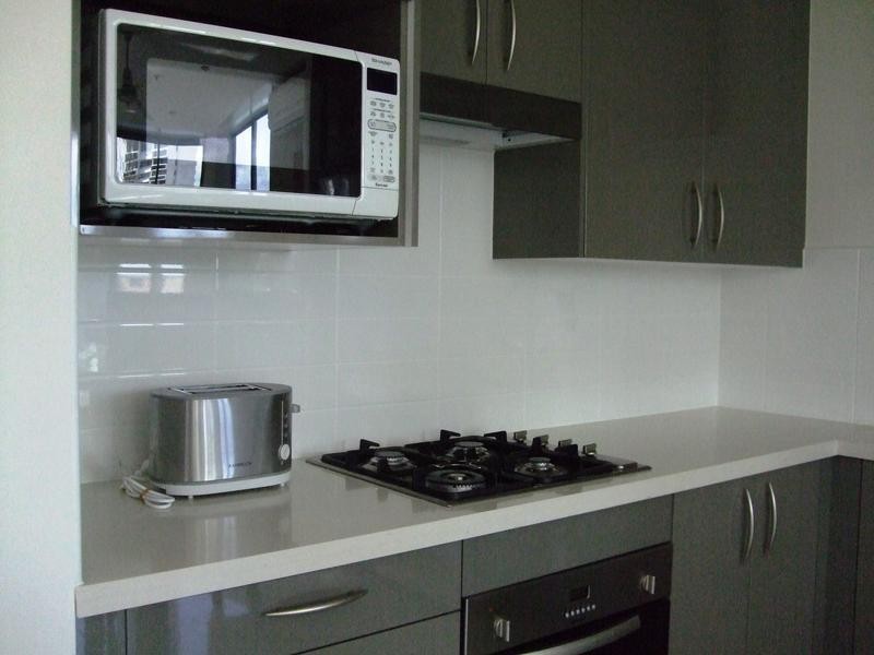 18 Cypress Avenue, Surfers Paradise QLD 4217