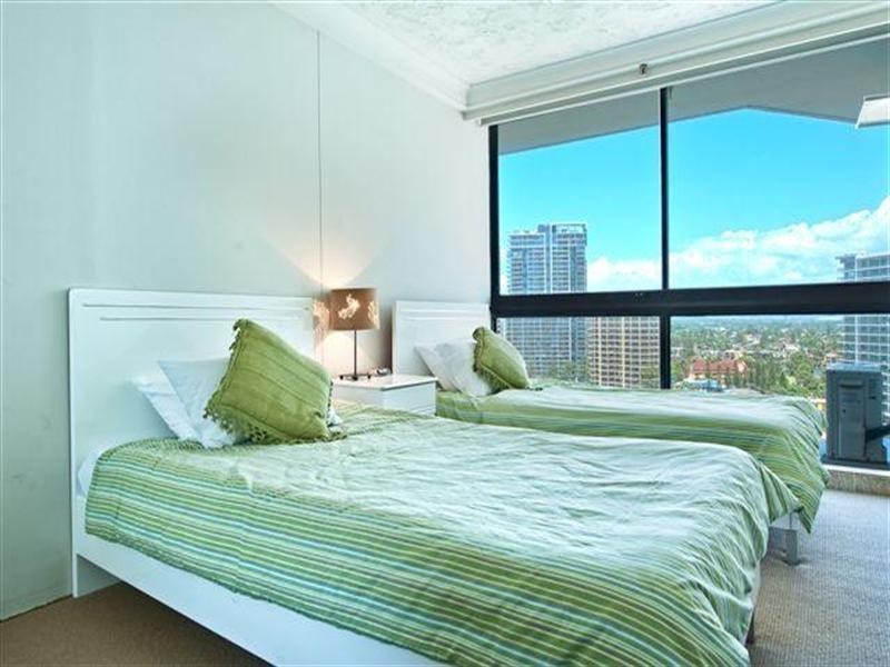 14F Peninsula.5 Clifford Street, Surfers Paradise QLD 4217