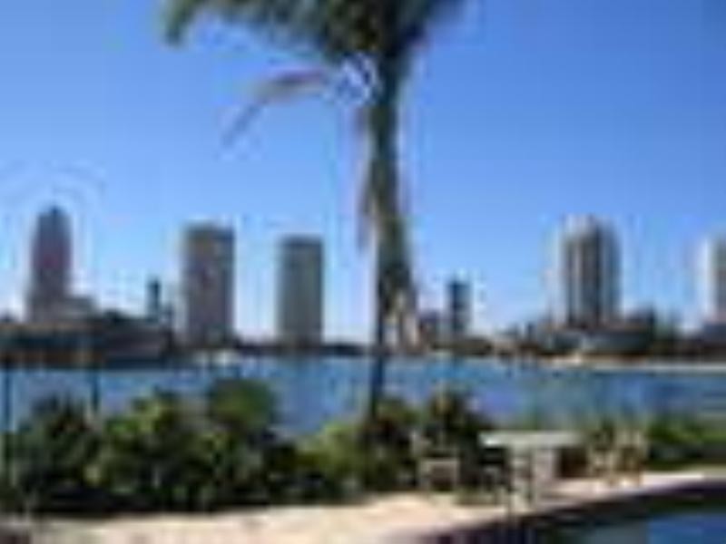 Chevron Island QLD 4217