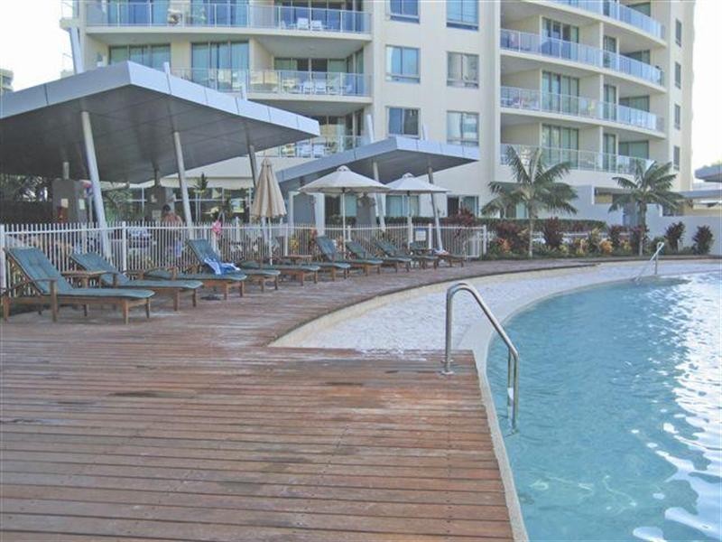 18 Fern Street, Surfers Paradise QLD 4217