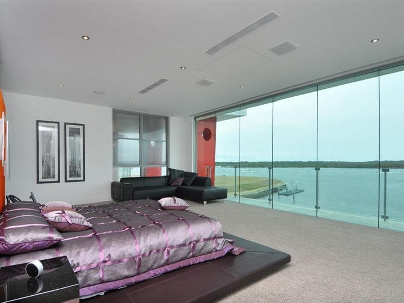 46-48 Royal Albert Crescent, Sovereign Islands QLD 4216