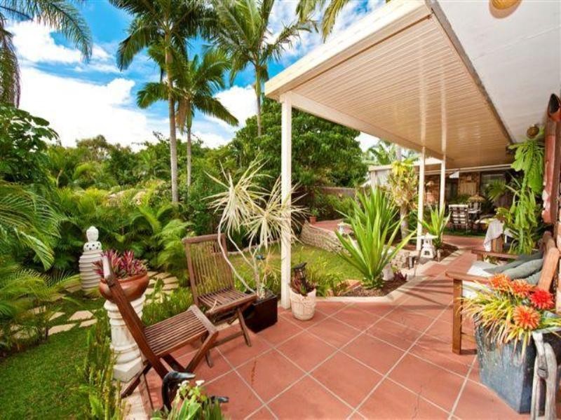 19 Hickey Way, Carrara QLD 4211