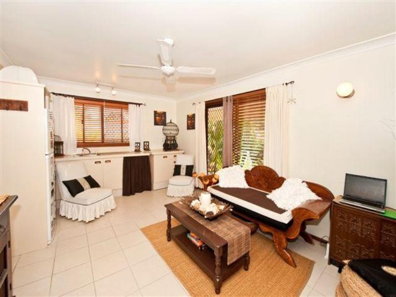 19 Hickey Way, Carrara QLD 4211