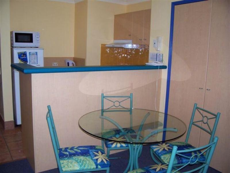 Broadbeach QLD 4218