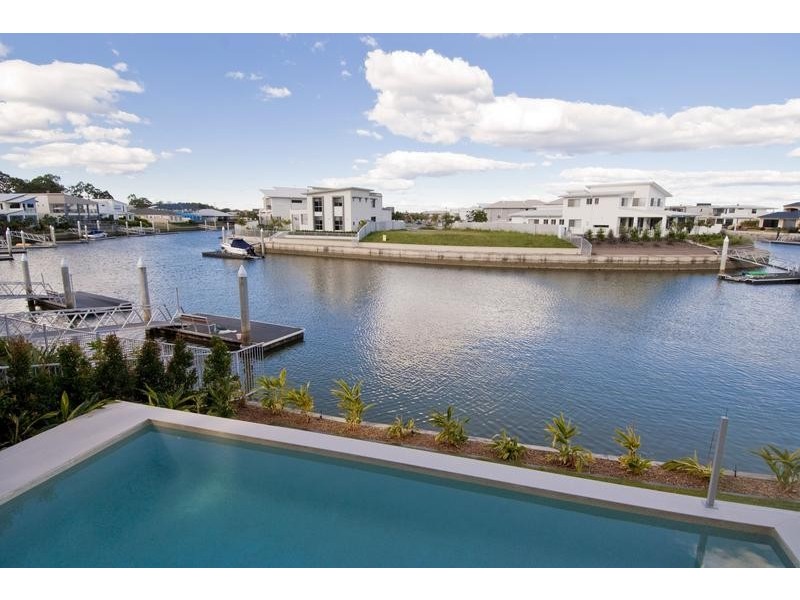 73 Compass Drive, Biggera Waters QLD 4216
