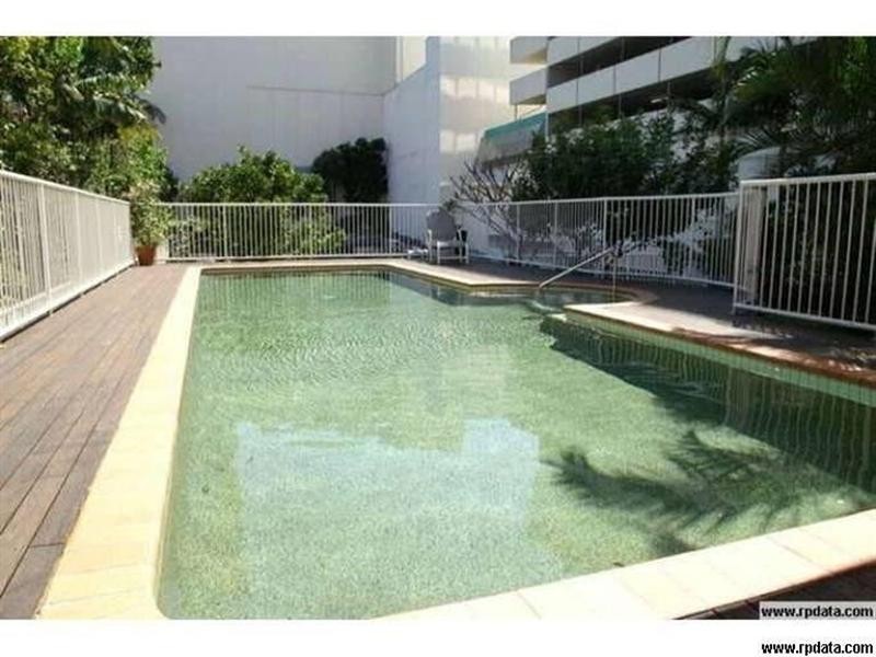 30 Marine Parade, Southport QLD 4215