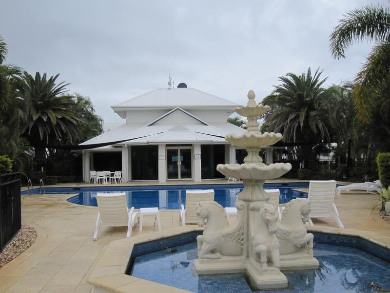 103 Salerno Street, Surfers Paradise QLD 4217