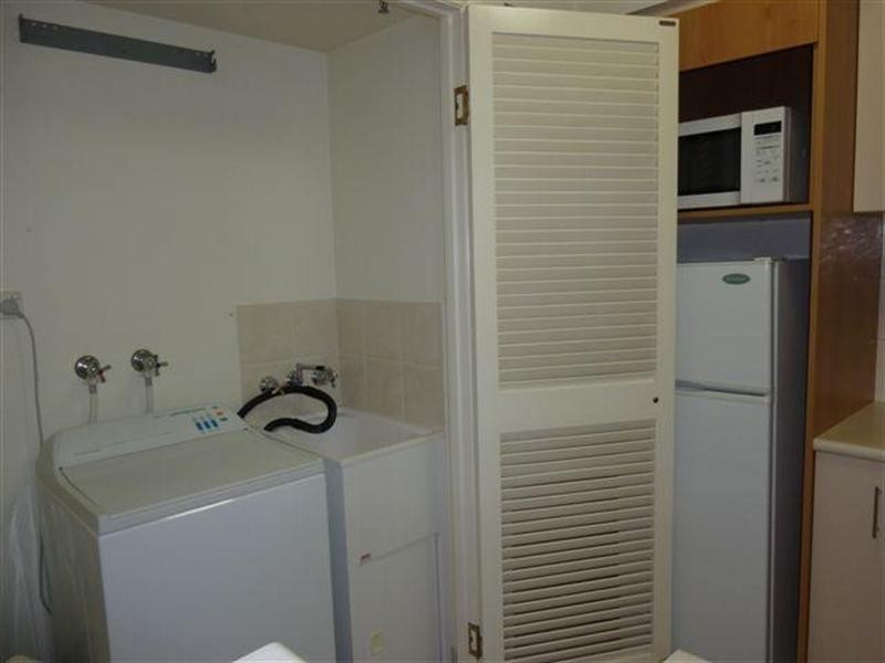 2633 Gold Coast Highway, Broadbeach QLD 4218