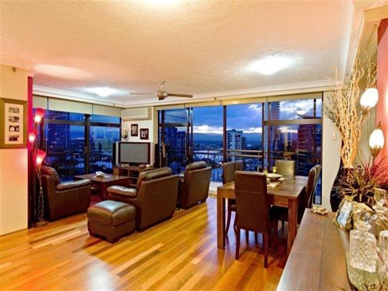 4 Old Burleigh Road, Surfers Paradise QLD 4217