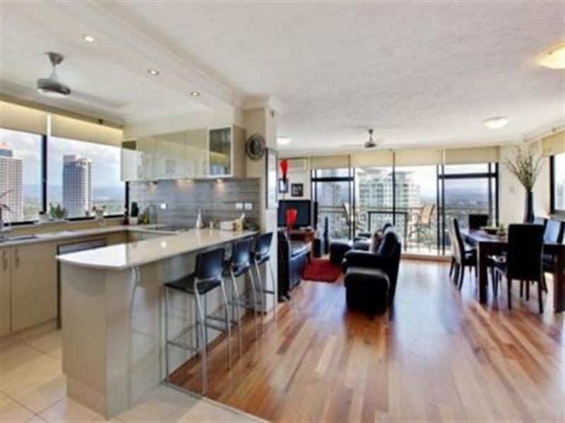 4 Old Burleigh Road, Surfers Paradise QLD 4217