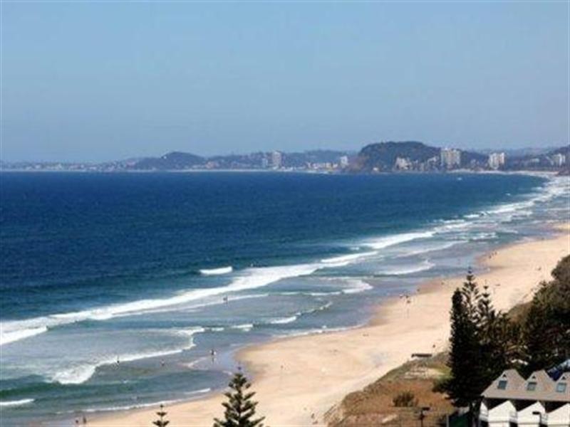 4 Old Burleigh Road, Surfers Paradise QLD 4217