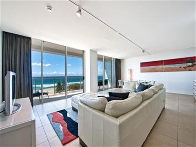 159 Old Burleigh Road, Broadbeach QLD 4218