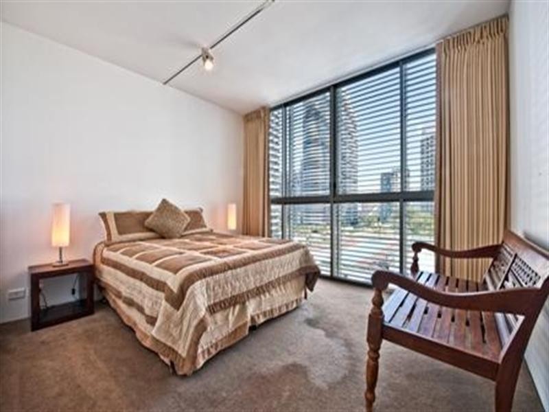 159 Old Burleigh Road, Broadbeach QLD 4218