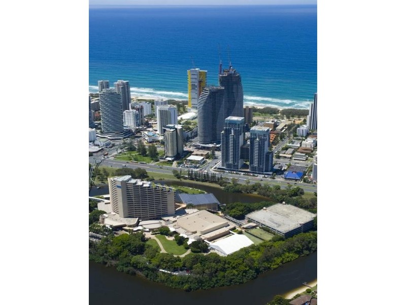 19 Elizabeth, Broadbeach QLD 4218