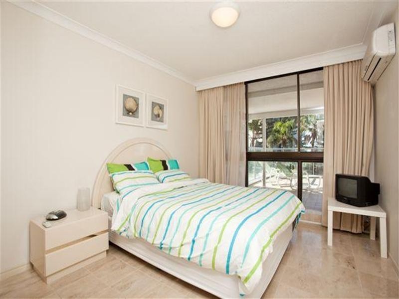 5 Clifford Street, Surfers Paradise QLD 4217