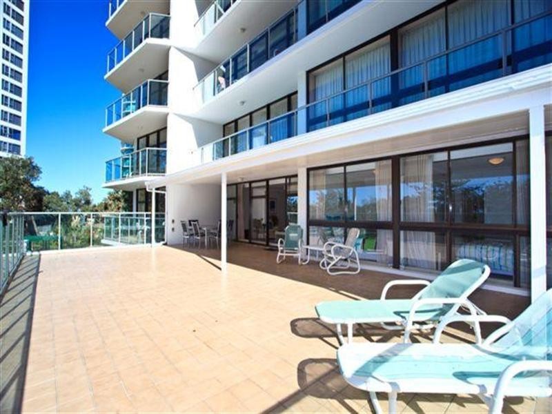 5 Clifford Street, Surfers Paradise QLD 4217