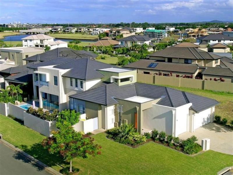 2850 Wylarah Way, Hope Island QLD 4212