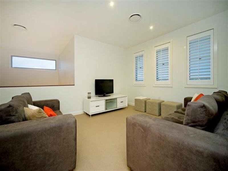 2850 Wylarah Way, Hope Island QLD 4212