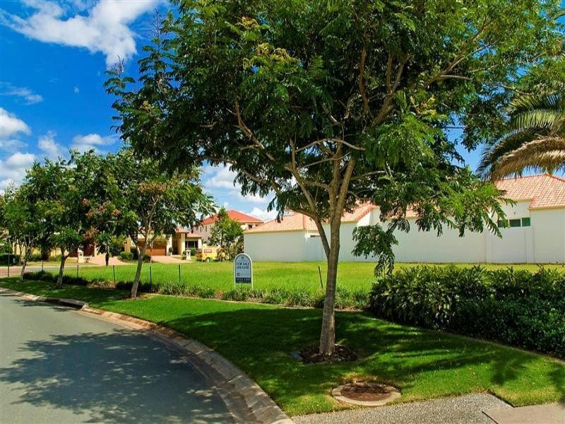 2537 Gracemere Circuit West, Hope Island QLD 4212