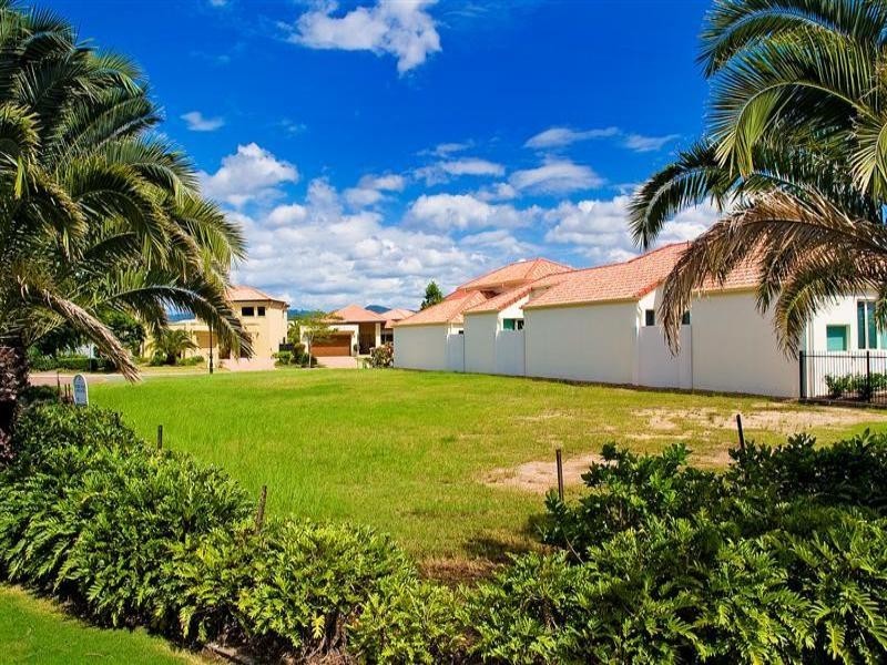 2537 Gracemere Circuit West, Hope Island QLD 4212