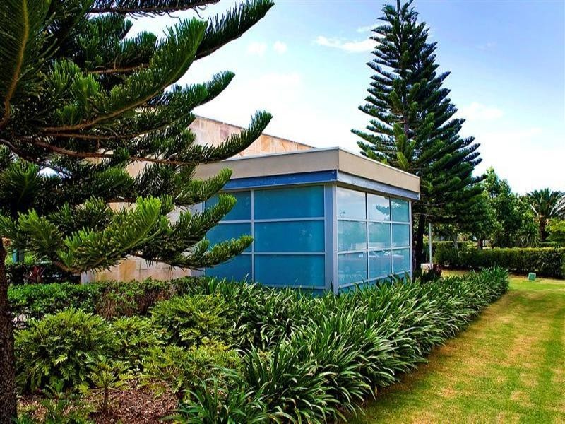 2537 Gracemere Circuit West, Hope Island QLD 4212