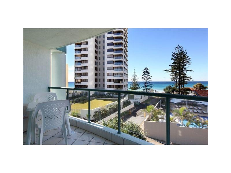 3C Emerald Sands.2 Fern Street, Surfers Paradise QLD 4217