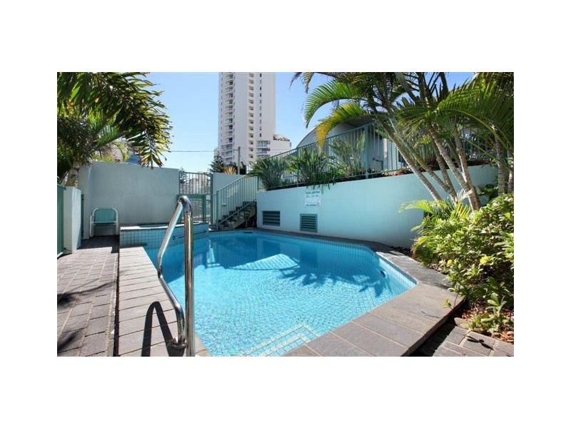 3C Emerald Sands.2 Fern Street, Surfers Paradise QLD 4217