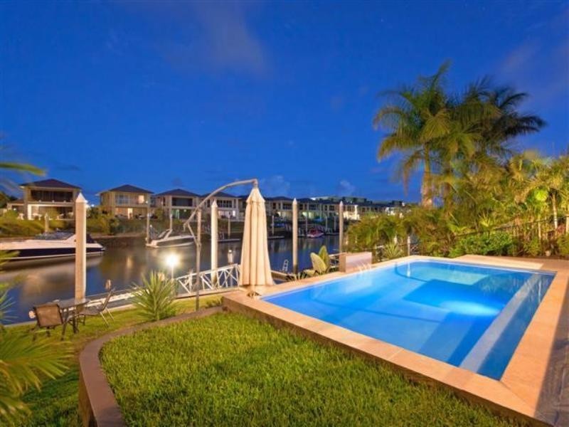 6201 Bolsena Circuit, Hope Island QLD 4212