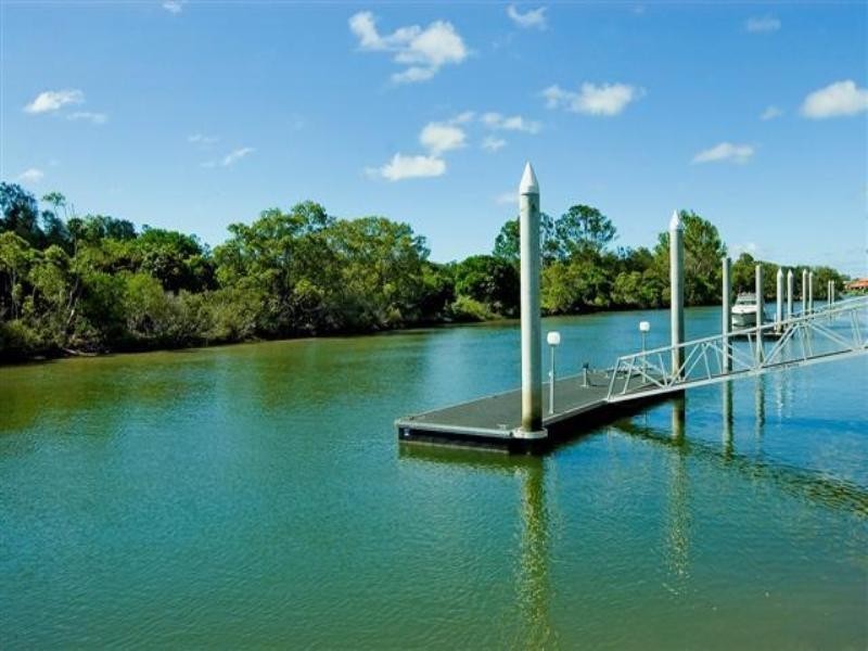 2504 Cressbrook Drive, Hope Island QLD 4212