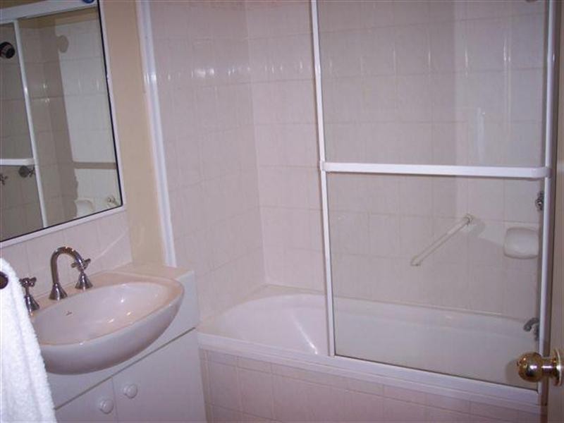 2007 Gold Coast Highway, Miami QLD 4220