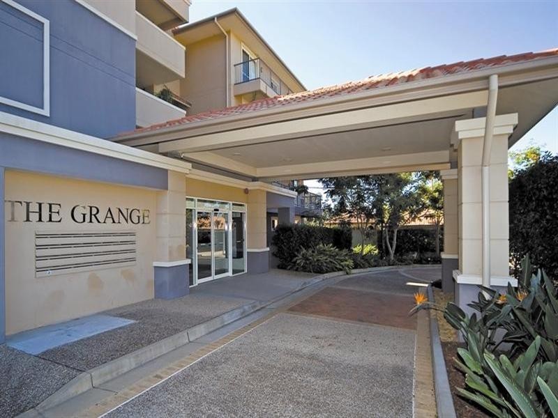 8424 Magnolia Drive East, Hope Island QLD 4212