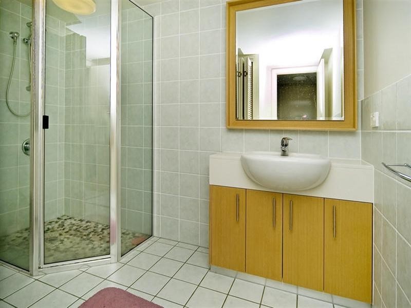 8424 Magnolia Drive East, Hope Island QLD 4212