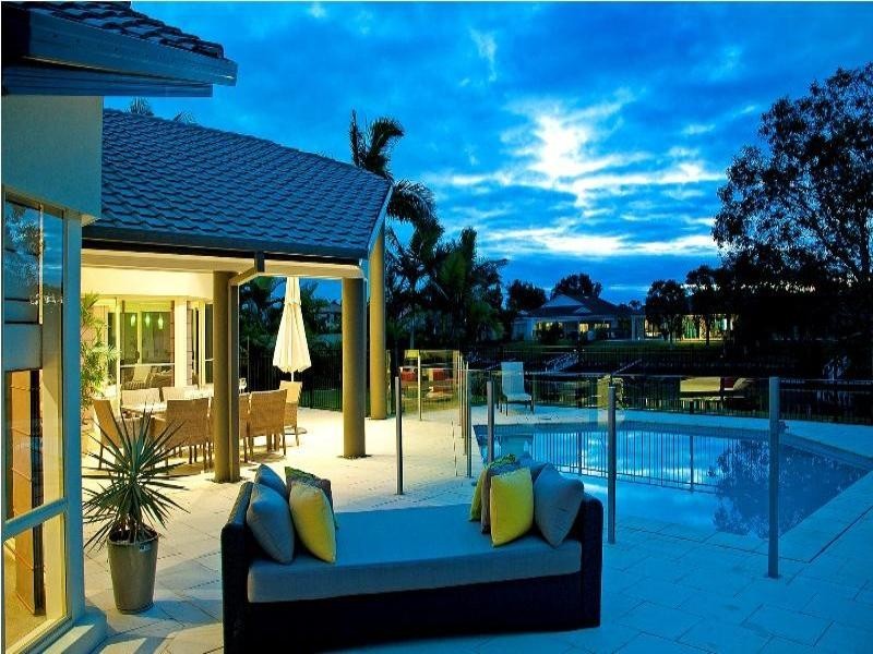 1084 Killymoon Drive, Hope Island QLD 4212