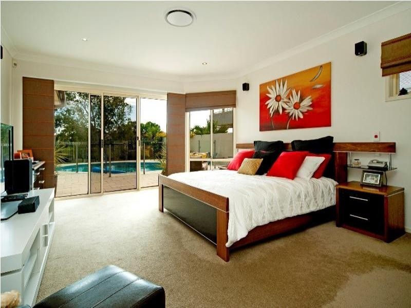 1084 Killymoon Drive, Hope Island QLD 4212