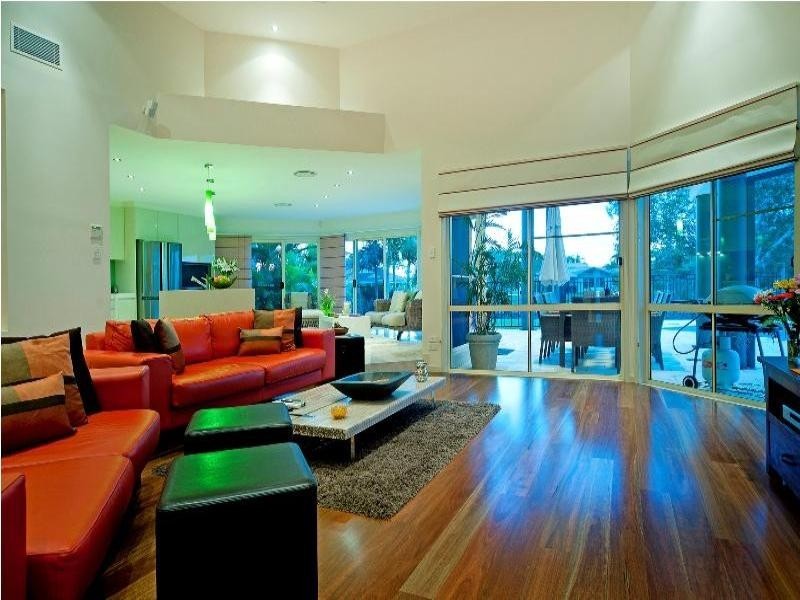 1084 Killymoon Drive, Hope Island QLD 4212