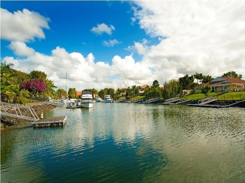 1084 Killymoon Drive, Hope Island QLD 4212