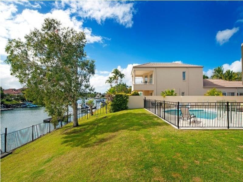 1084 Killymoon Drive, Hope Island QLD 4212