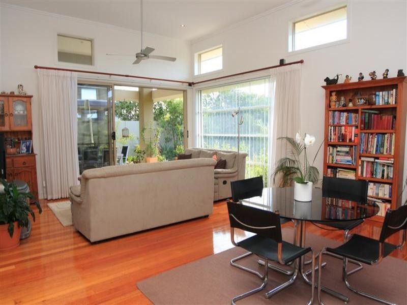 6112 Bolsena Circuit, Hope Island QLD 4212