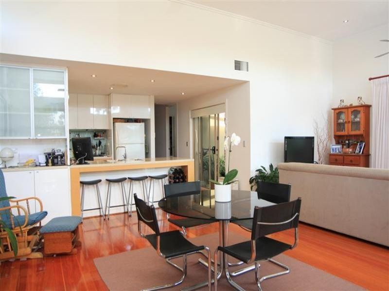 6112 Bolsena Circuit, Hope Island QLD 4212