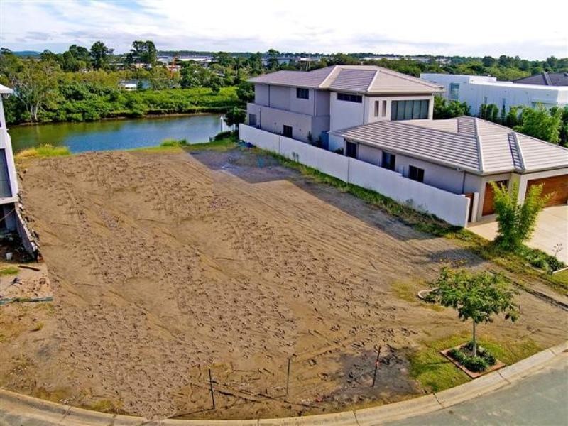 2335 Cressbrook Drive, Hope Island QLD 4212