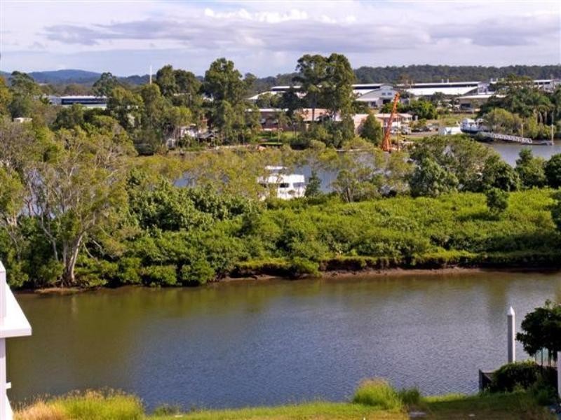 2335 Cressbrook Drive, Hope Island QLD 4212