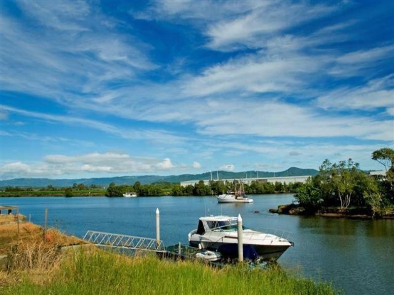 2335 Cressbrook Drive, Hope Island QLD 4212