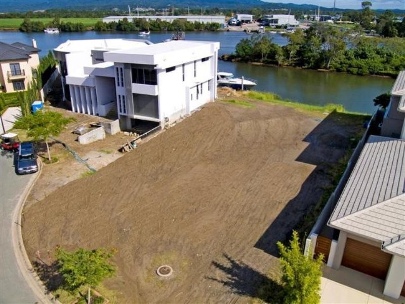 2335 Cressbrook Drive, Hope Island QLD 4212