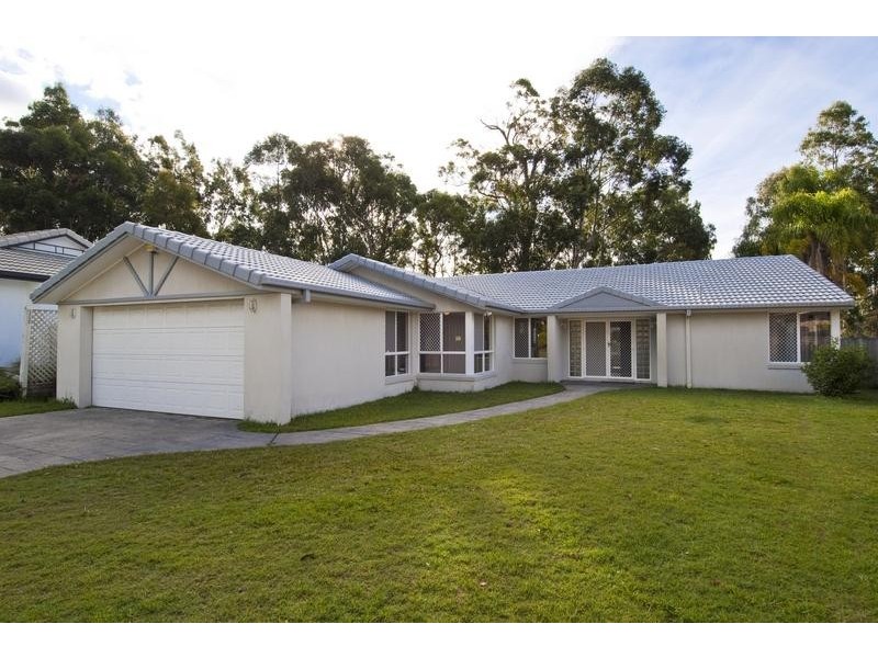 24 Greg Norman Drive, Parkwood QLD 4214