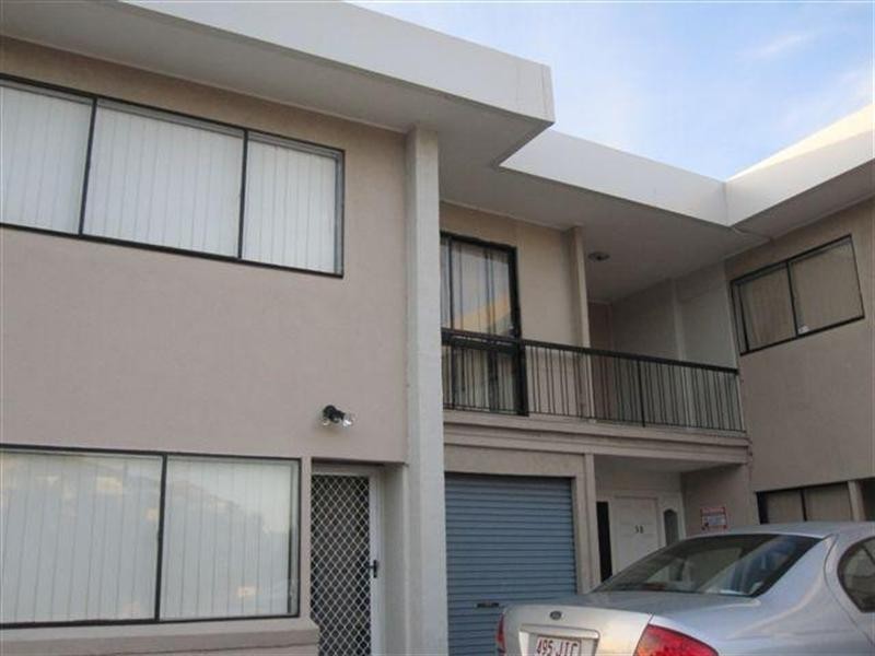 1 Brighton Street, Biggera Waters QLD 4216