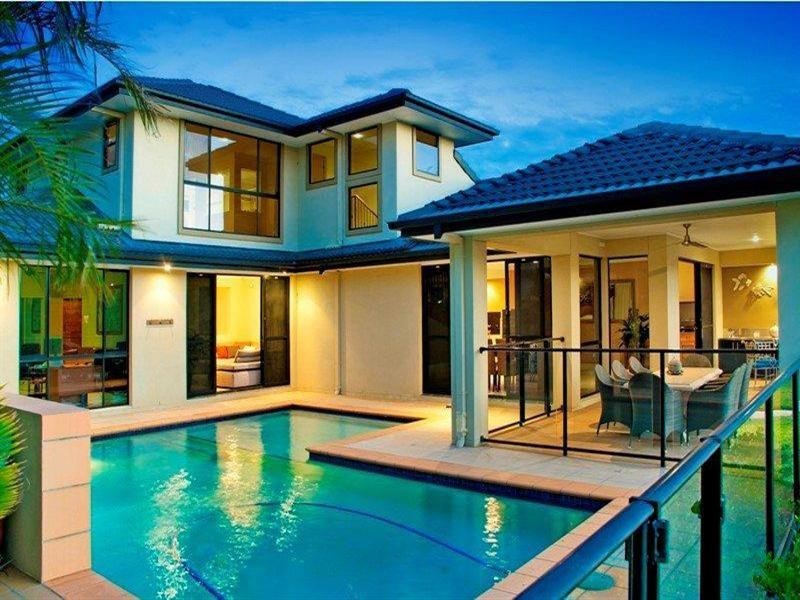 2152 Beaufort Way, Hope Island QLD 4212