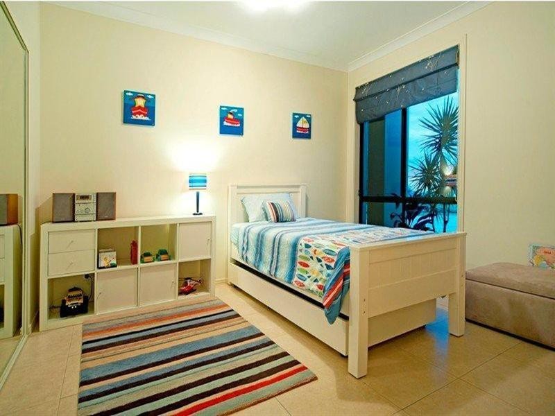 2152 Beaufort Way, Hope Island QLD 4212